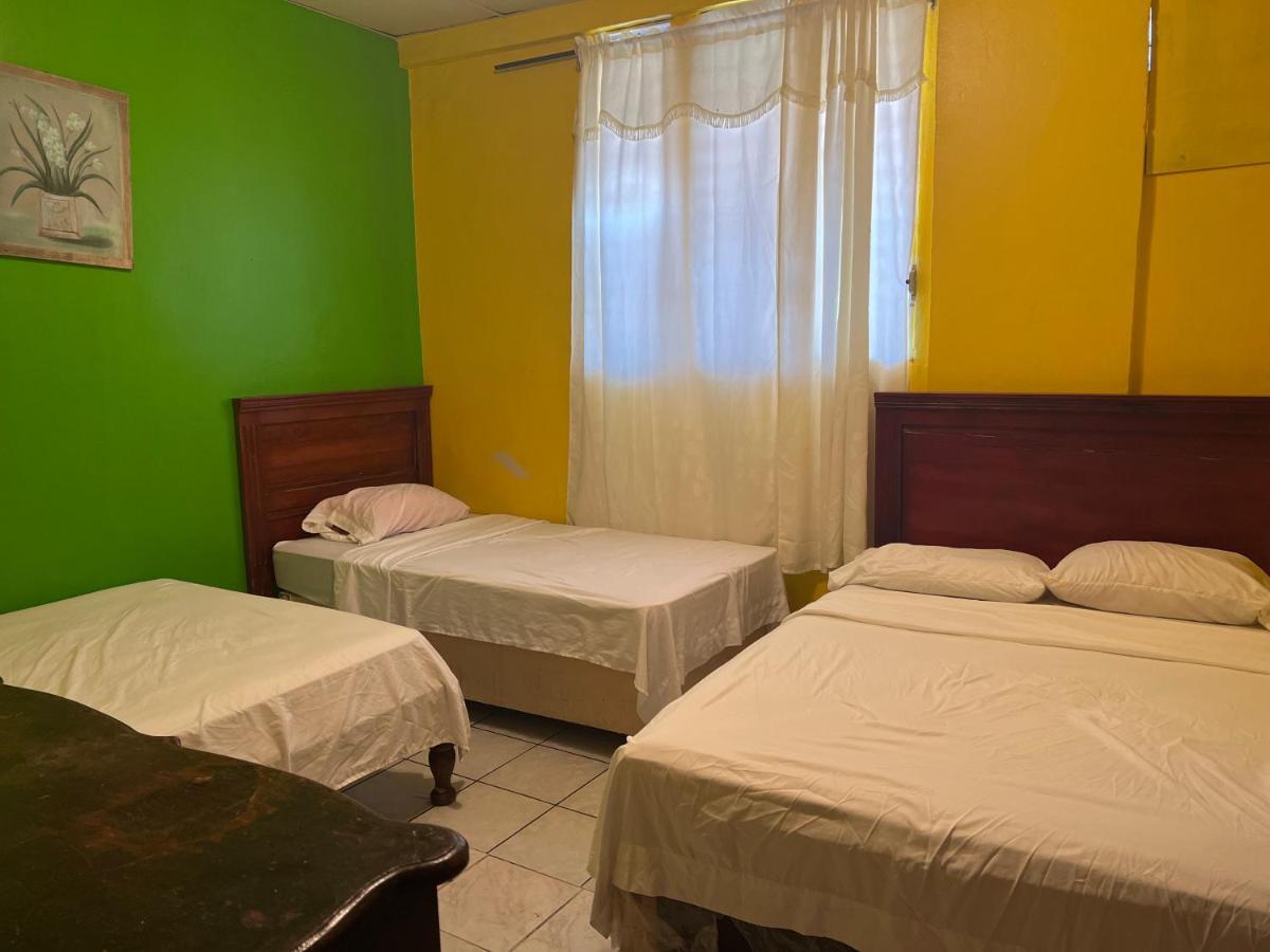 לה סייבה Hotel La Guacamayos מראה חיצוני תמונה