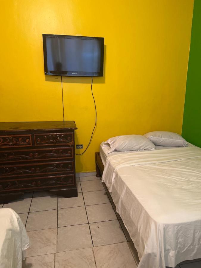 לה סייבה Hotel La Guacamayos מראה חיצוני תמונה